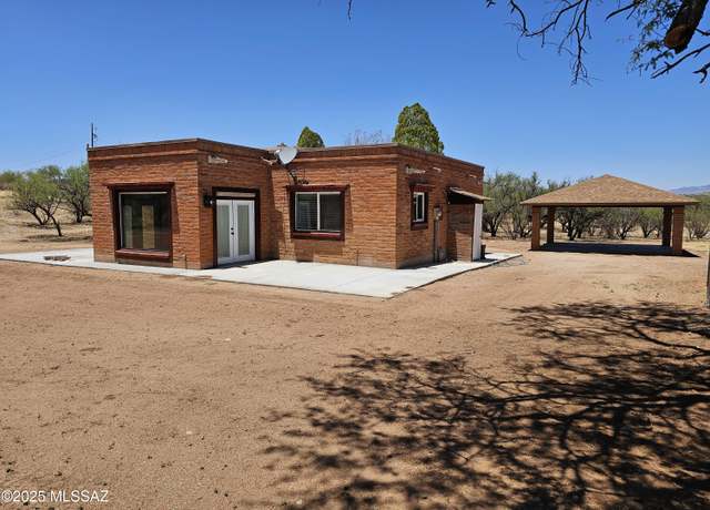 Property at 507 S River Rd, Nogales, AZ 85621, 2 beds, 2 baths