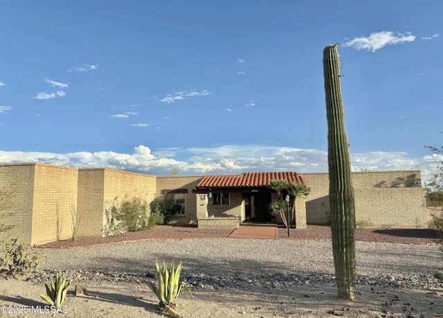 Property at 8264 E Galinda Dr, Tucson, AZ 85750, 5 beds, 2.5 baths