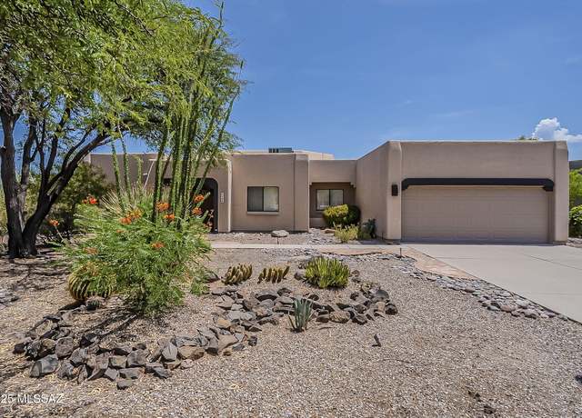 Property at 459 S Camino Holgado, Green Valley, AZ 85614, 2 beds, 2 baths