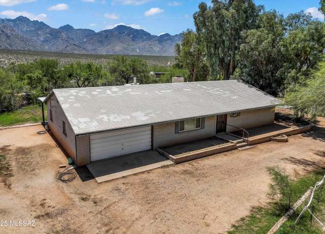 Property at 14390 N Bowman Rd, Tucson, AZ 85739, 3 beds, 2.5 baths