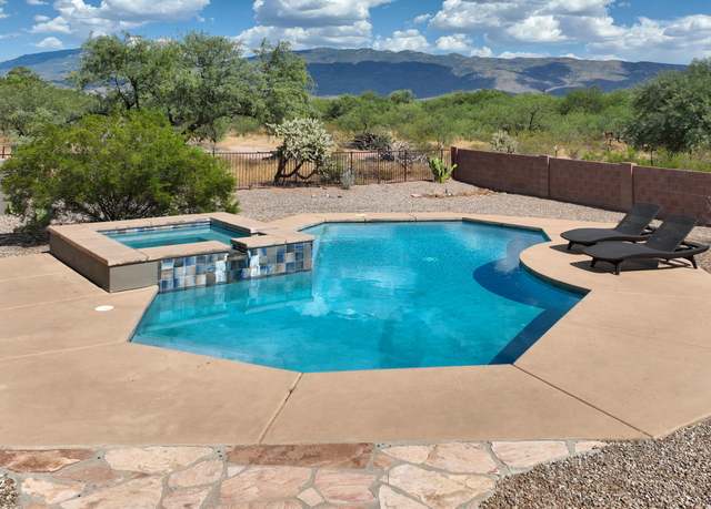 Property at 2340 N Roanna Ct, Tucson, AZ 85749, 4 beds, 3.5 baths