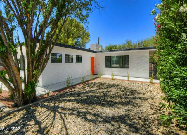 Property at 4035 E Paseo Dorado, Tucson, AZ 85711, 3 beds, 2 baths