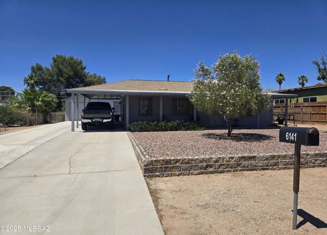 Property at 6141 E 25th St, Tucson, AZ 85711, 3 beds, 1 bath