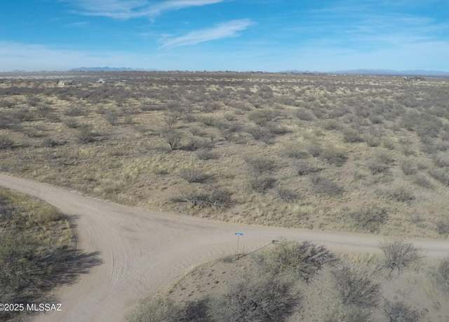 Property at 9701 E Adam Trl, Hereford, AZ 85615