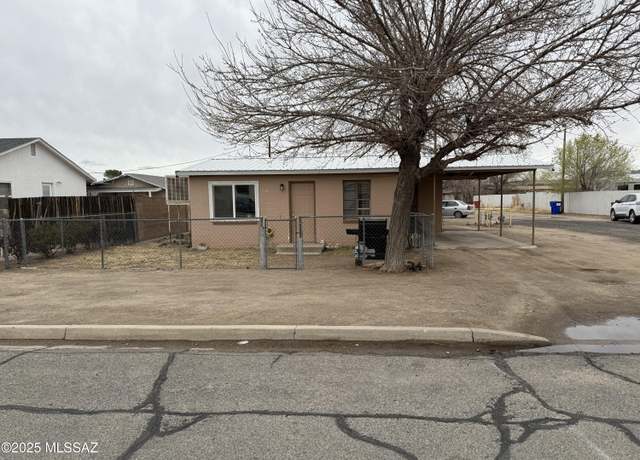 Property at 121 W Fremont St, Willcox, AZ 85643, 3 beds, 3 baths