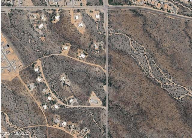 Property at 990 S Houghton Rd #33, Vail, AZ 85641