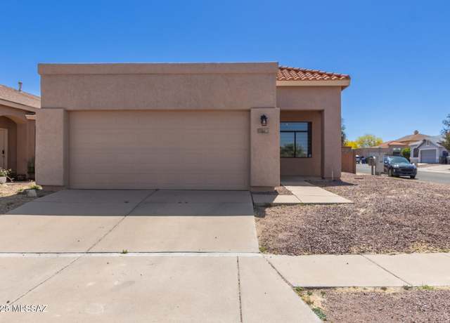 Property at 7780 S Lochnay Pl, Tucson, AZ 85747, 3 beds, 2 baths