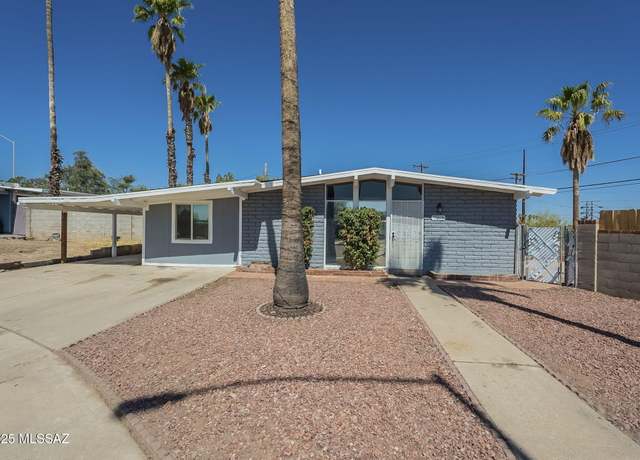 Property at 7213 E Flamenco Dr, Tucson, AZ 85710, 3 beds, 2 baths