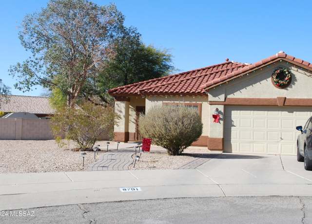 Property at 8701 E Dayspring Ct, Tucson, AZ 85747, 3 beds, 2 baths