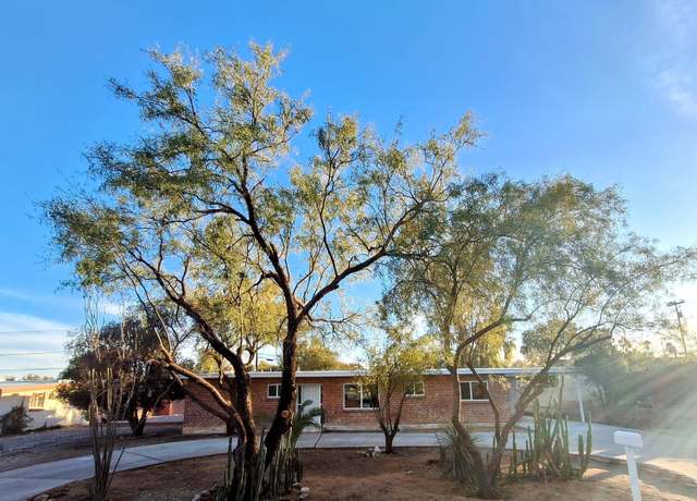 Property at 6932 E 4th St, Tucson, AZ 85710, 3 beds, 2 baths