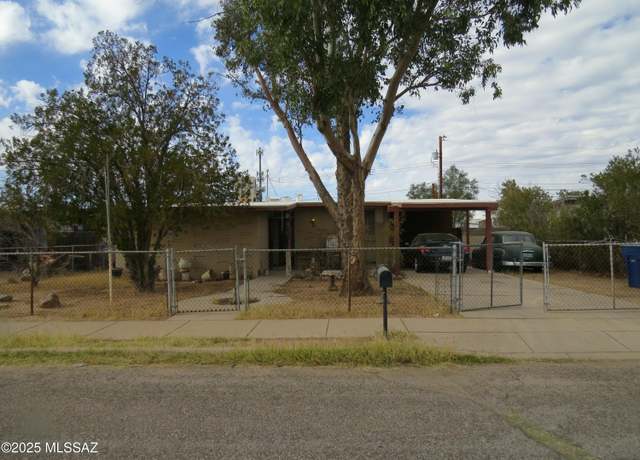 Property at 4133 E Bryant Pl, Tucson, AZ 85711, 3 beds, 1.5 baths