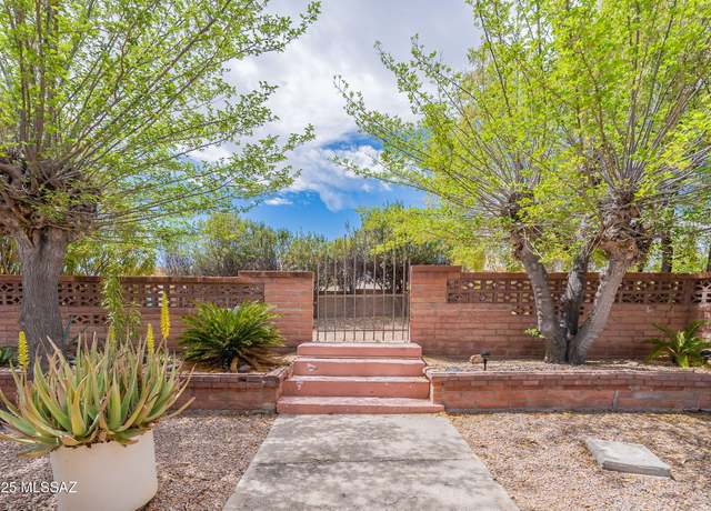 Property at 649 W Via San Mateo, Green Valley, AZ 85614, 3 beds, 2 baths