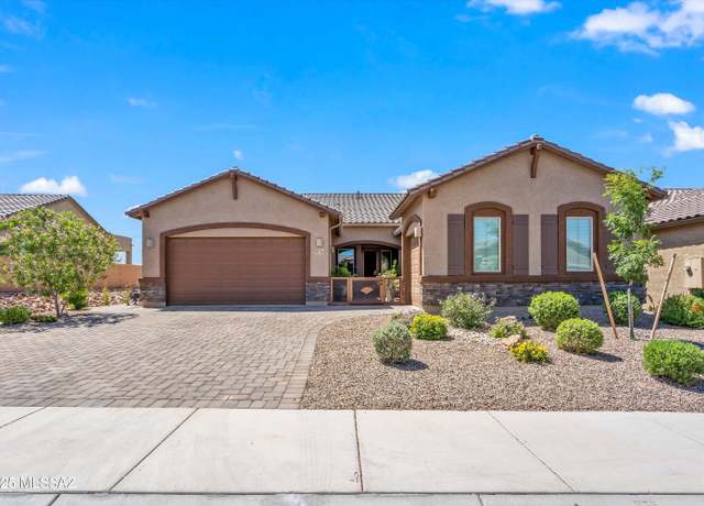 Property at 10726 N Cactus Point Dr, Tucson, AZ 85742, 4 beds, 3 baths