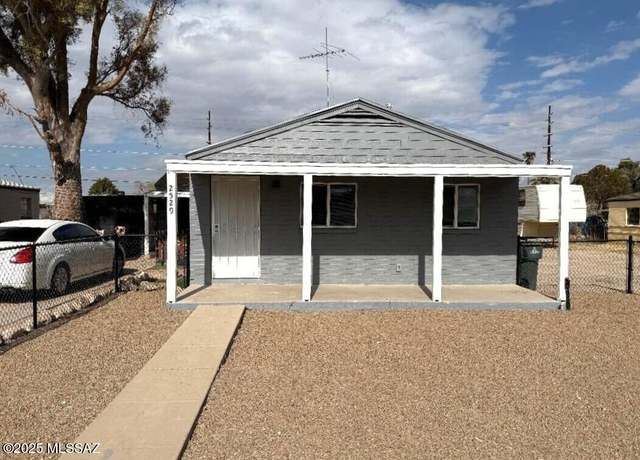 Property at 2527-2529 E Cameron Vis, Tucson, AZ 85713, 4 beds, 2 baths