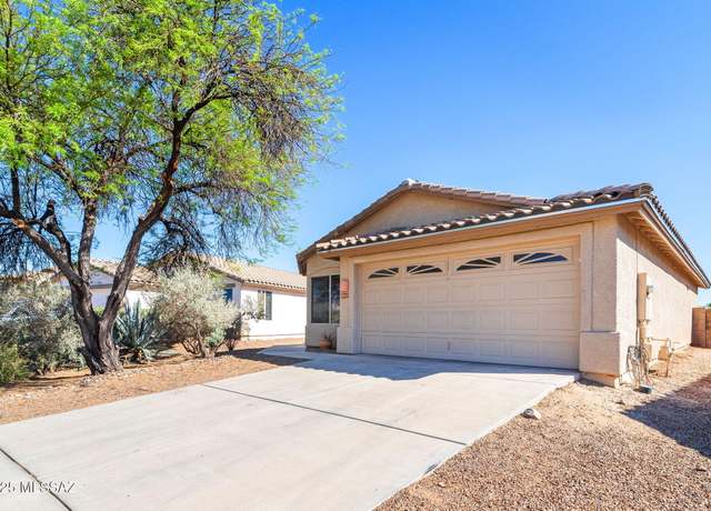 Property at 8945 N Velvet Mesquite Pl, Tucson, AZ 85742, 3 beds, 2 baths