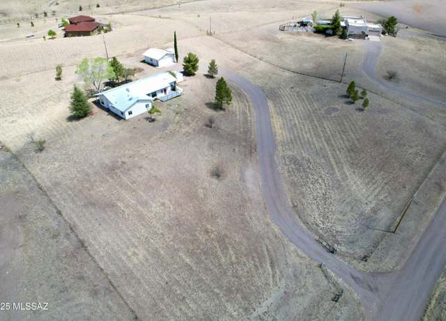 Property at 20 Buckskin Ln, Sonoita, AZ 85637, 3 beds, 2.5 baths