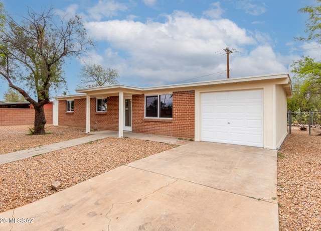 Property at 5249 E 23rd St, Tucson, AZ 85711, 3 beds, 2 baths