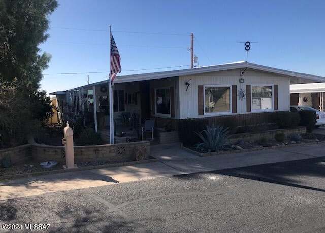 Property at 5575 W Flying St W, Tucson, AZ 85713, 3 beds, 2 baths