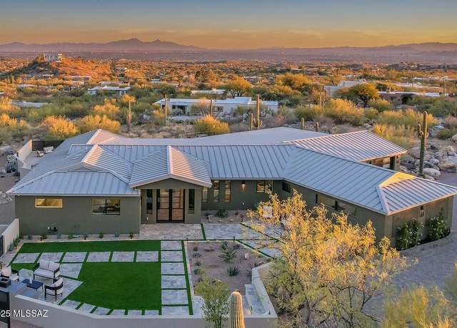 Property at 6800 N Cocopas Rd, Tucson, AZ 85718, 5 beds, 3.5 baths