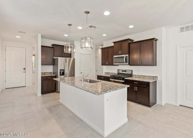 Property at 4719 E Julian Wash Dr, Tucson, AZ 85706, 4 beds, 2 baths