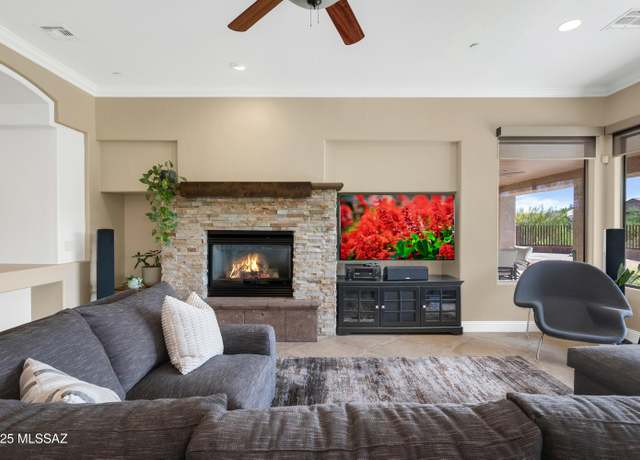 Property at 1808 W Quartz Rock Pl, Tucson, AZ 85737, 5 beds, 3 baths