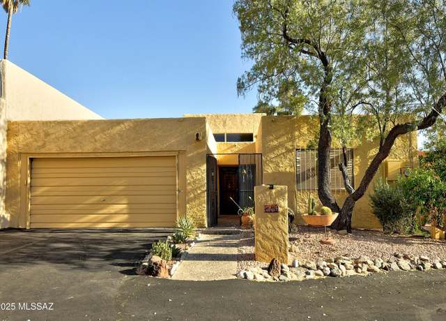 Property at 810 E Placita Leslie, Tucson, AZ 85718, 3 beds, 2 baths