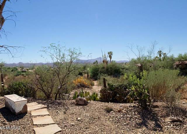 Property at 6903 N Northpoint Dr, Tucson, AZ 85741, 2 beds, 1 bath