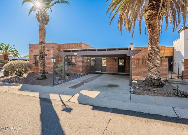 Property at 397 W Paseo Solana, Green Valley, AZ 85614, 3 beds, 2 baths