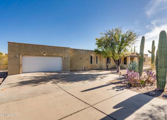 Property at 4848 N Tortolita Rd, Tucson, AZ 85745, 3 beds, 2 baths