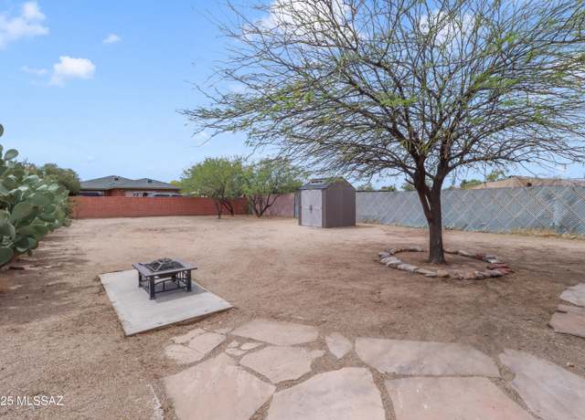 Property at 5944 E 30th St, Tucson, AZ 85711, 2 beds, 1 bath