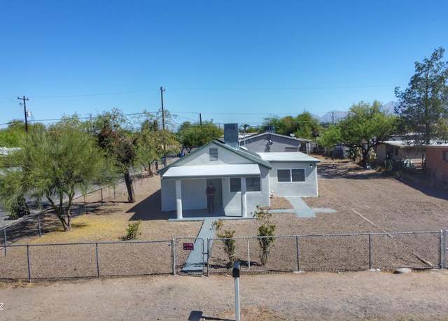 Property at 226 W Michigan Dr, Tucson, AZ 85714, 3 beds, 2 baths