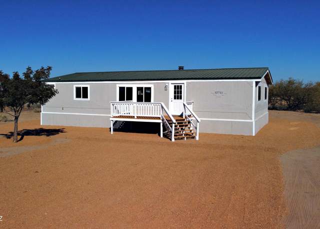 Property at 12711 N Avenida Saturno, Marana, AZ 85653, 3 beds, 2 baths