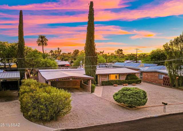 Property at 805 N Sonoita Ave, Tucson, AZ 85711, 4 beds, 3 baths