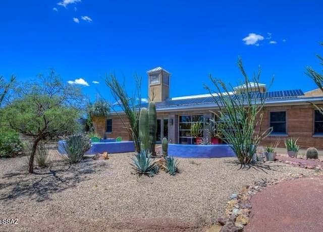Property at 10574 E Kay Gartrell Pl, Tucson, AZ 85747, 5 beds, 3 baths