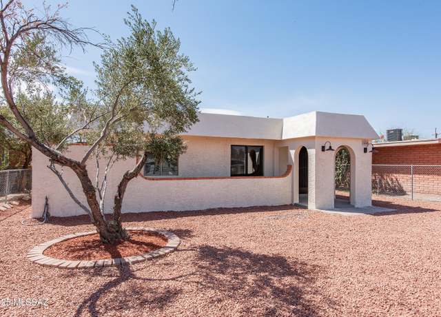 Property at 1507 W Delaware St, Tucson, AZ 85745, 3 beds, 2 baths