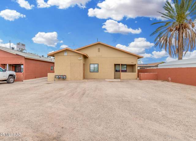 Property at 5737 S Morris Blvd, Tucson, AZ 85706, 9 beds, 4 baths