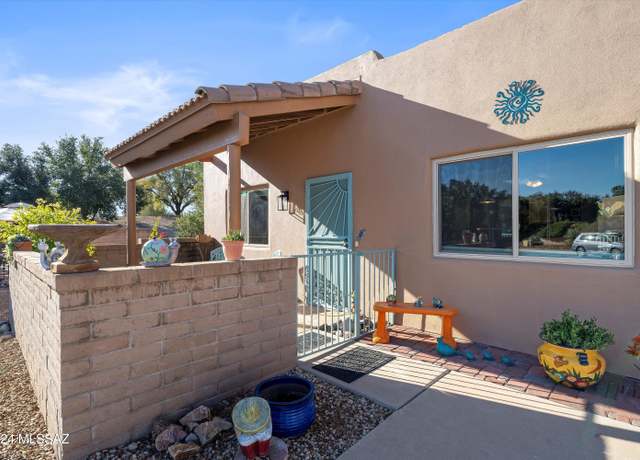 Property at 997 W Camino Erranle, Green Valley, AZ 85614, 1 bed, 1 bath