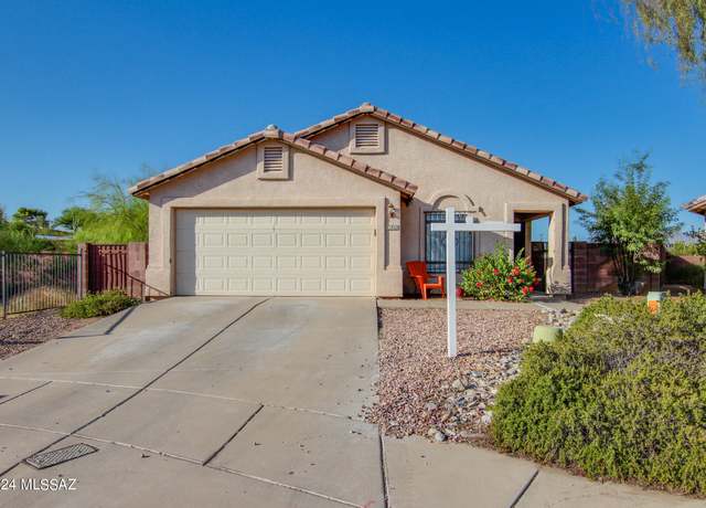 Property at 1642 N Placita Colonia De Oro, Tucson, AZ 85745, 4 beds, 2 baths