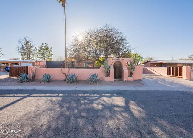Property at 2671 W Tolosa Cir, Tucson, AZ 85746, 4 beds, 2 baths