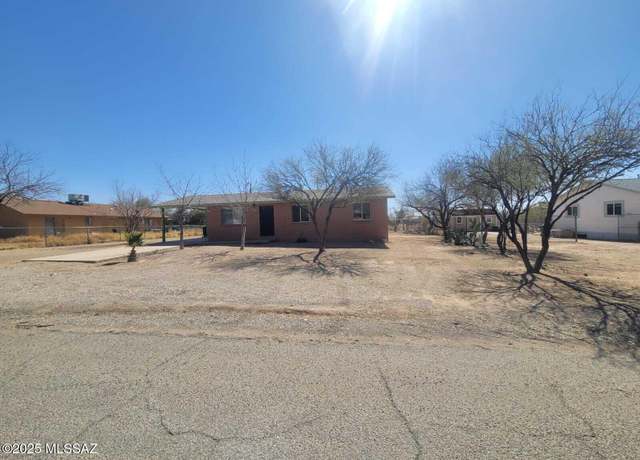 Property at 5651 W Montana St, Tucson, AZ 85757, 3 beds, 1.5 baths