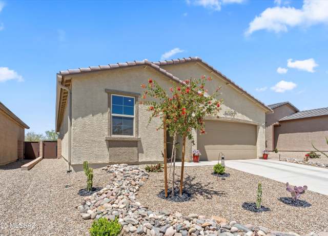 Property at 7138 W Ferntree Ln, Tucson, AZ 85757, 3 beds, 2 baths