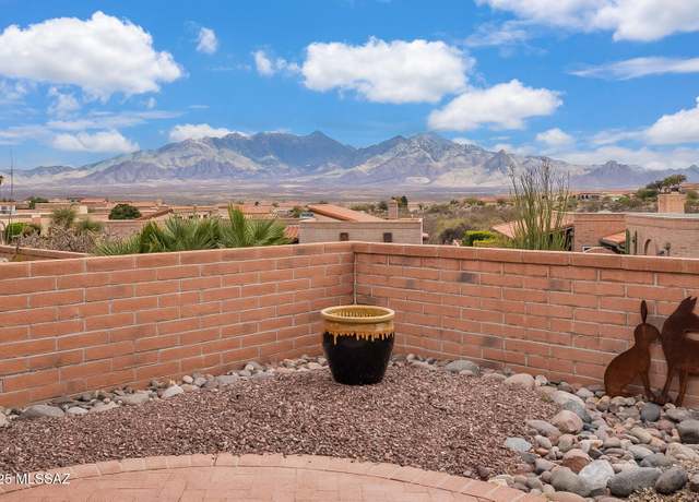 Property at 1619 W Calle Zuniga, Green Valley, AZ 85622, 2 beds, 2 baths