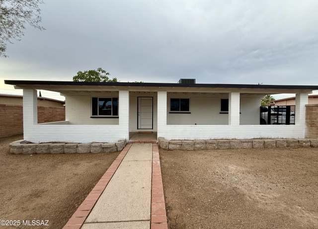Property at 4365 E 28th St, Tucson, AZ 85711, 4 beds, 2 baths