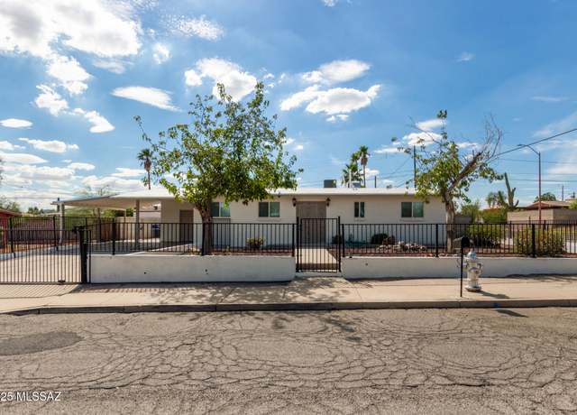 Property at 2135 N 3rd Ave, Tucson, AZ 85705, 4 beds, 2.5 baths