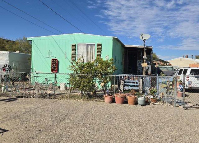 Property at 3051 W Jade Pl, Tucson, AZ 85705, 3 beds, 2 baths