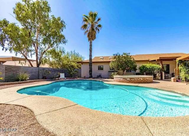 Property at 1020 W Orange Grove Rd, Tucson, AZ 85704, 3 beds, 3 baths