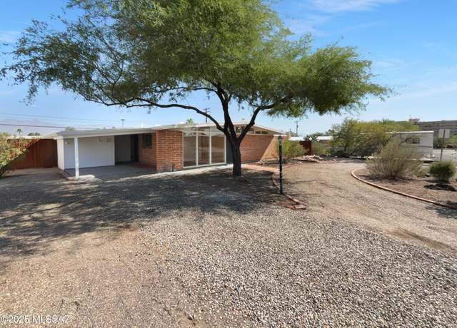 Property at 7437 E Calle Sinaloa, Tucson, AZ 85710, 4 beds, 2 baths