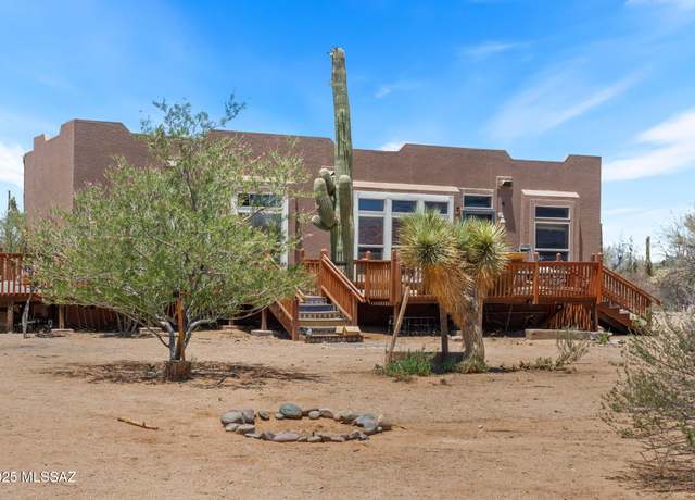Property at 7265 N Aloe Green Dr, Tucson, AZ 85743, 2 beds, 2 baths