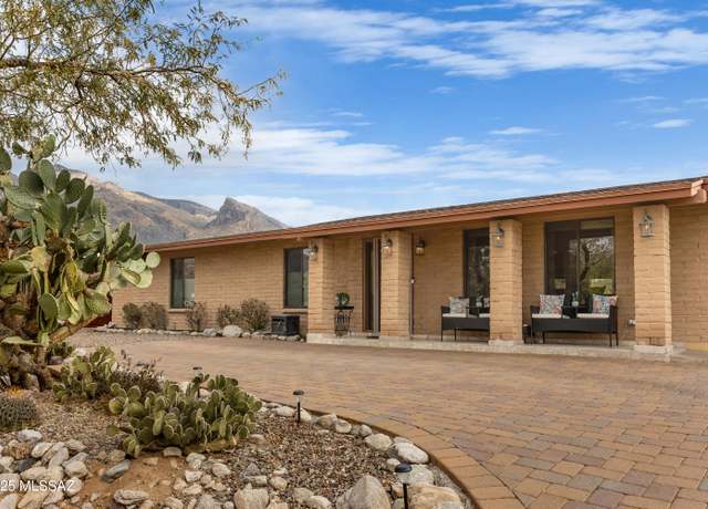 Property at 6660 N Pidgeon Spring Pl, Tucson, AZ 85718, 4 beds, 3 baths