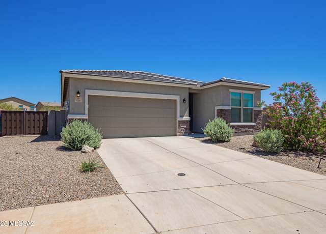 Property at 630 W Calle Las Varitas, Sahuarita, AZ 85629, 3 beds, 2 baths